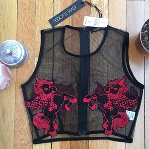 NWT - Kiwi Tucker unicorn crop top